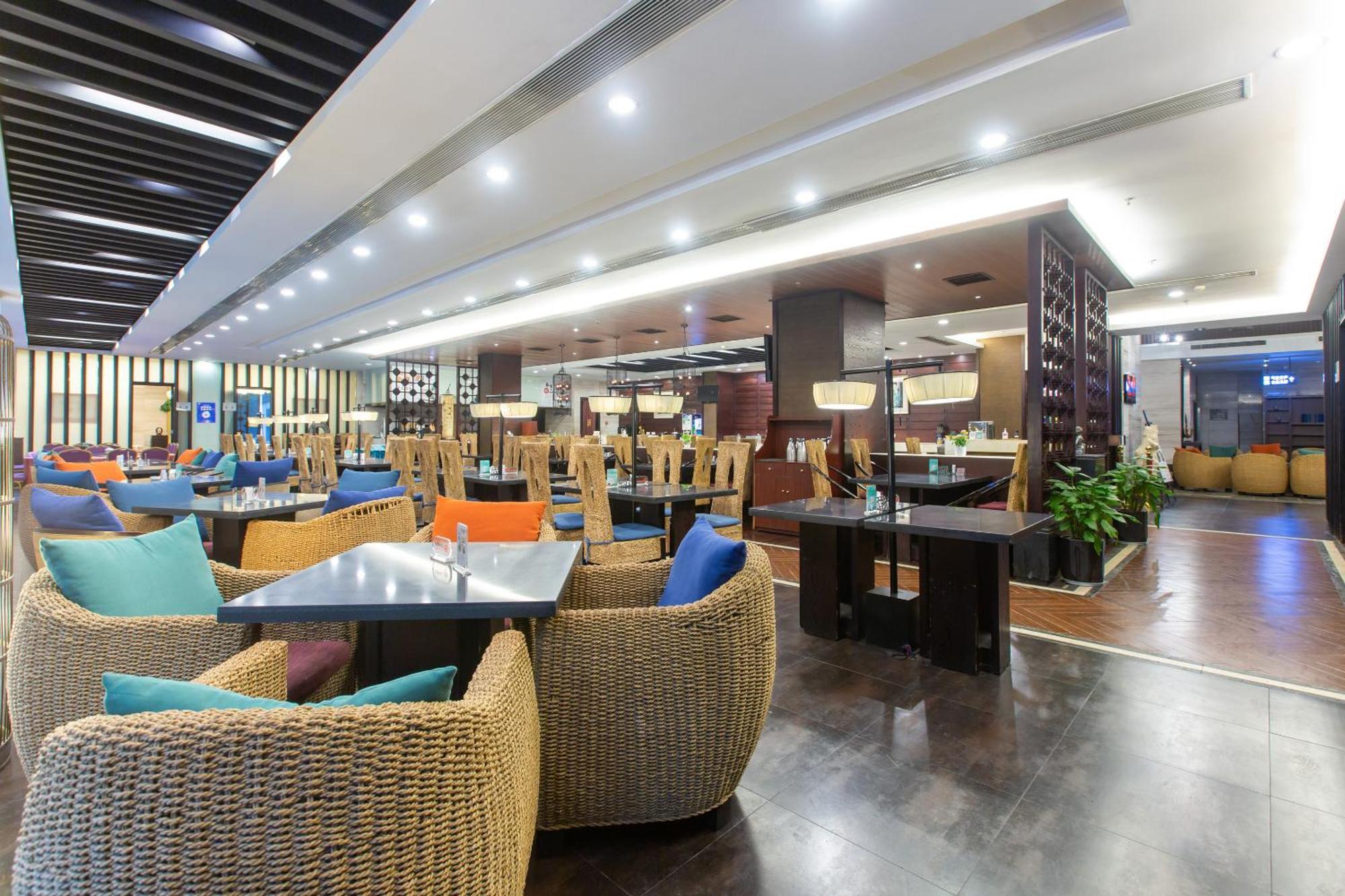 Ssaw Boutique Hotel Nanchang Bayi Square Exterior photo